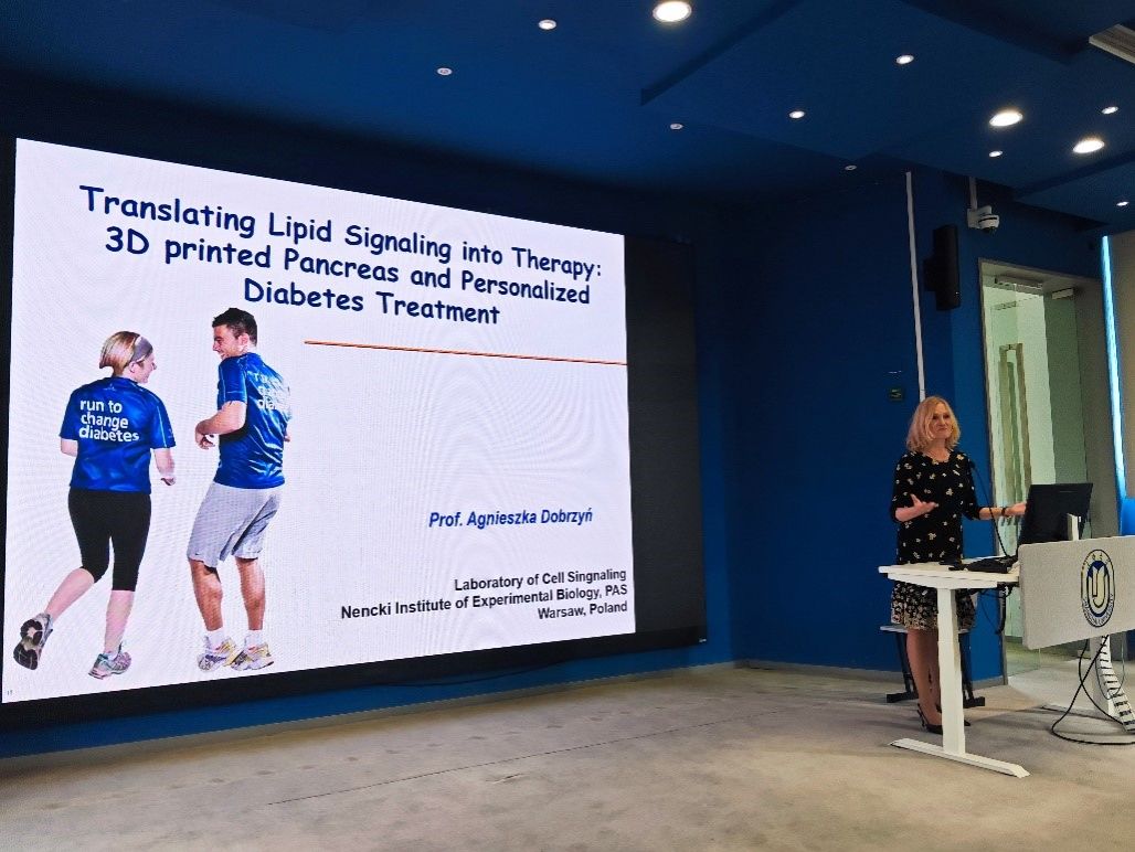 20250929-13.jpg 20250929-13.jpg